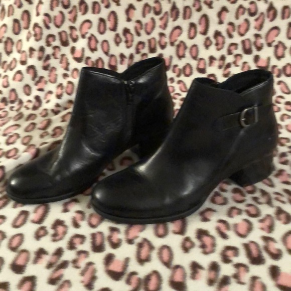 Born Shoes Born Boots Price Is Firm Poshmark Born Shoes Born Boots Price Is Firm Poshmark